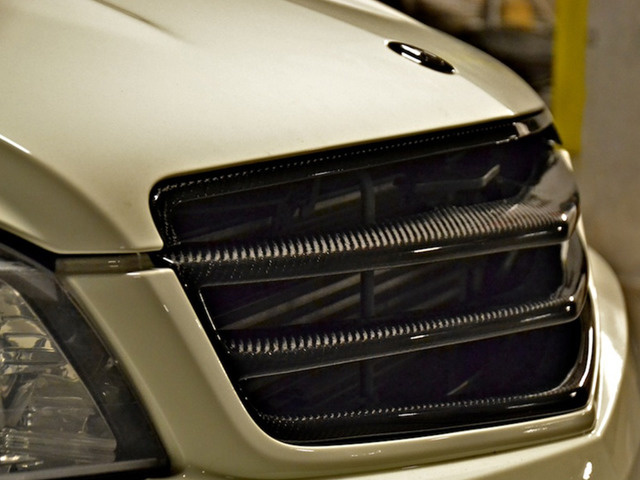 Решетка радиатора Brabus на Mercedes C-class W204